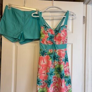 Tropical flowers Tankini Swim dress. Large- 8/10